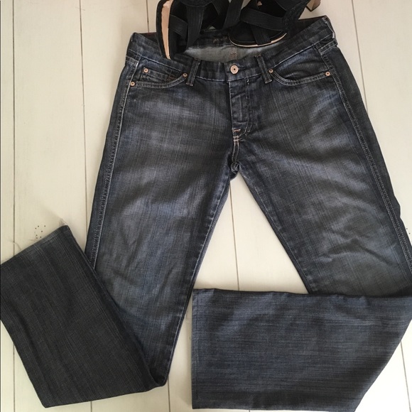 7 For All Mankind “Carol” Jeans - Picture 2 of 8